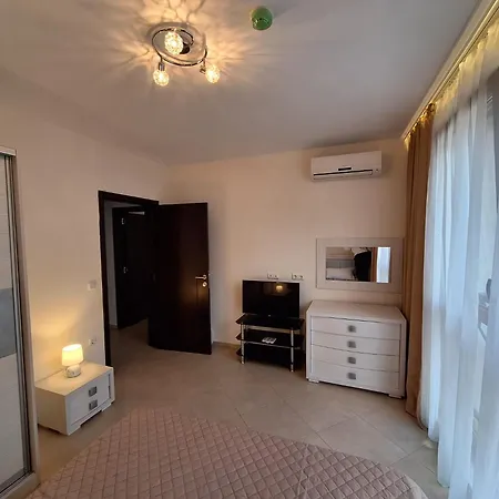 Apartman Luxury 2br In Cascadas Oasis *