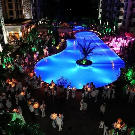 Apartment Luxury 2br In Cascadas Oasis *